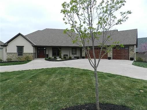 Front view / circle drive
