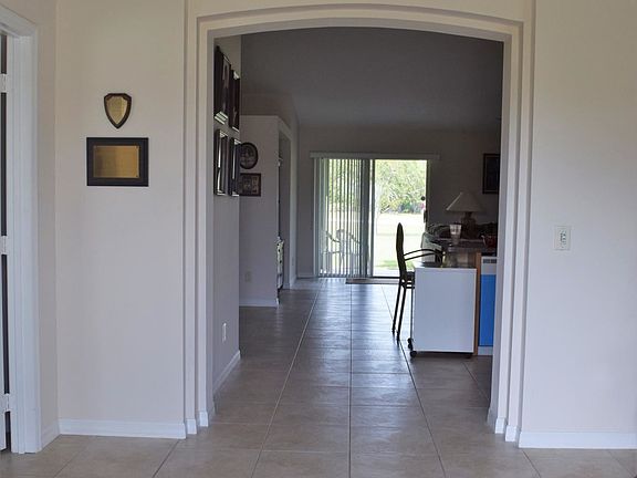 2nd image of 5718 NW Cullom Ct