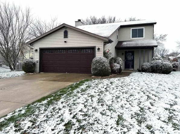 716 Bosuns Dr, Fort Wayne, IN 46819