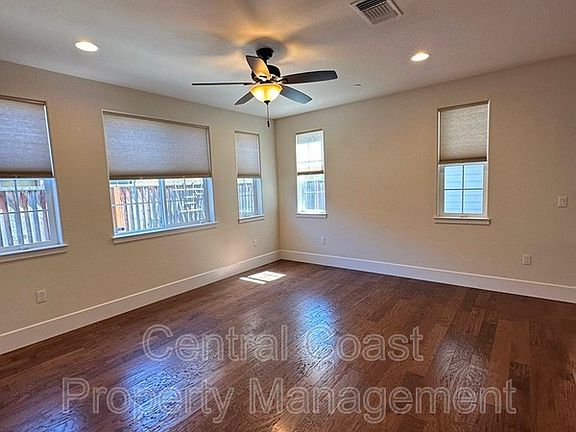 4th image of 13538 Warren Ave