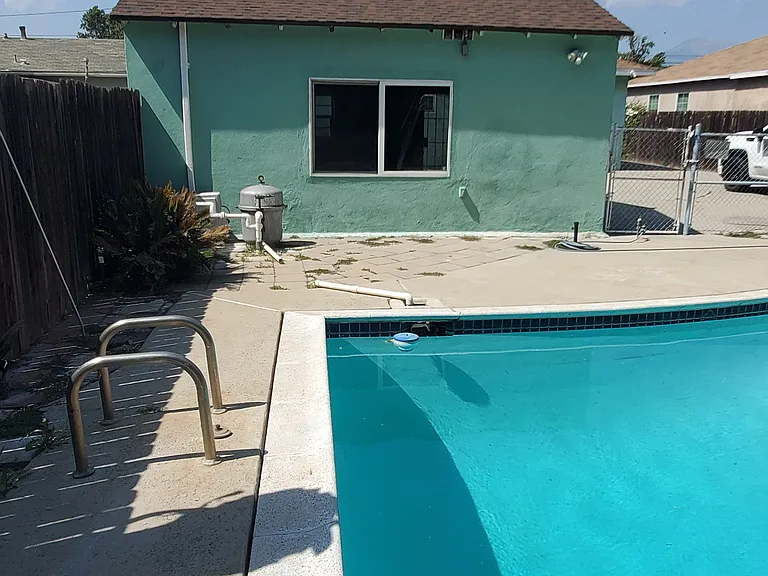 566 E Fernleaf Ave #B — Photo 8