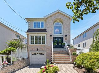 448 Englewood Ave, Staten Island, NY 10309