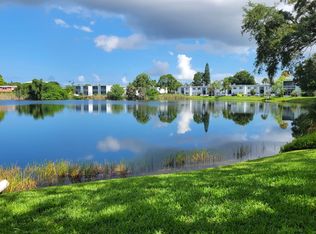 621 N Keene Rd #T-20, Clearwater, FL 33755