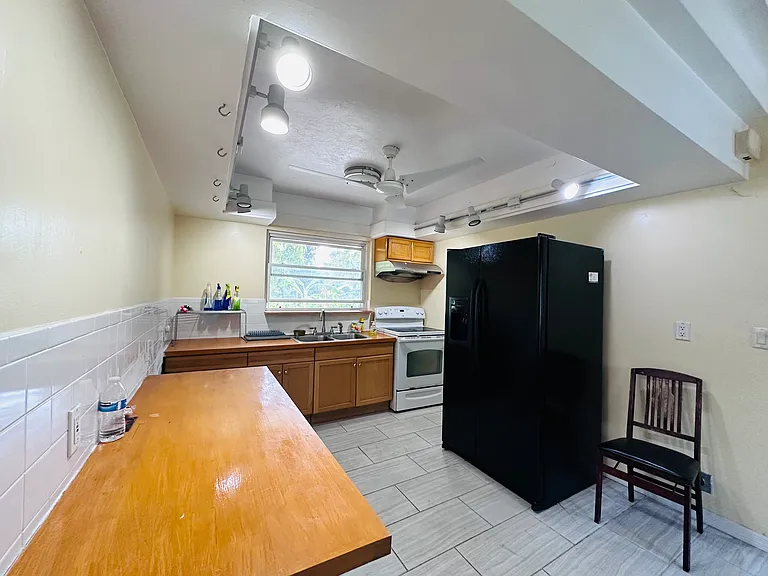 3606 Clark Dr #2 — Photo 5