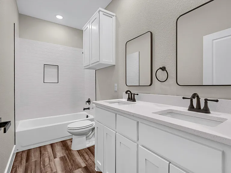521 Saucer Dr — Photo 17