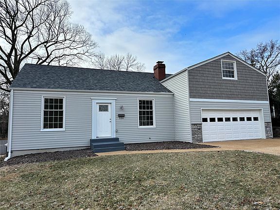 2nd image of 536 Edgar Ct