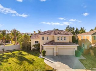 911 Del Sol Way, Beaumont, CA 92223