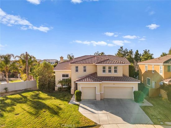 911 Del Sol Way, Beaumont, CA 92223
