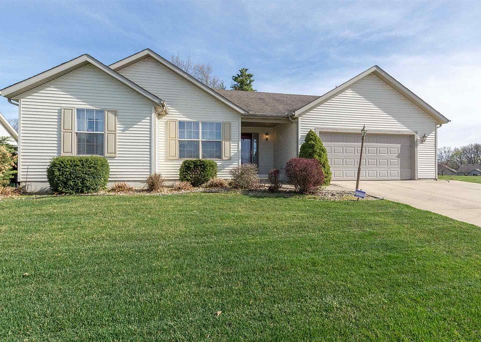 1st image of 25862 Rolling Hills Dr