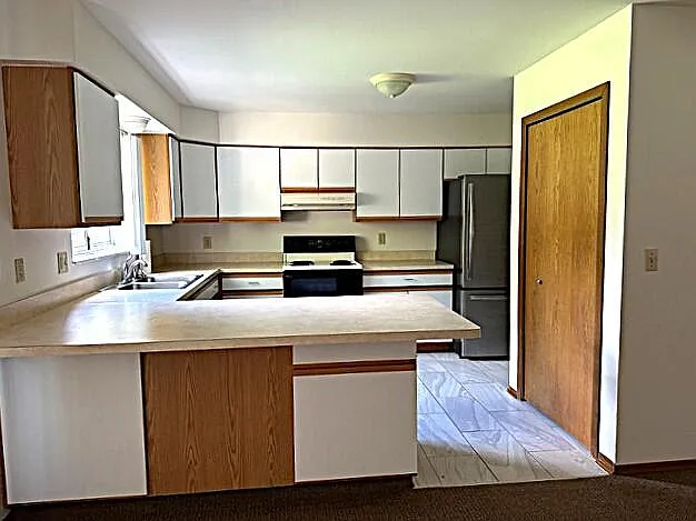 2 bed, 1.0 bath, 1080 sqft, $1,800 — Photo 3