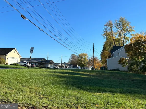 0 Mae St, Hummelstown, PA 17036
