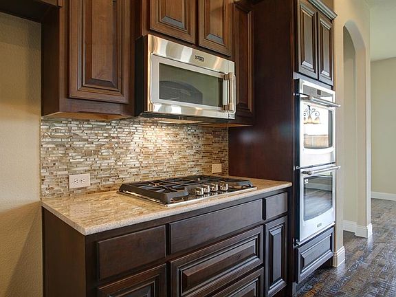 3rd image of 4414 Mimosa Dr
