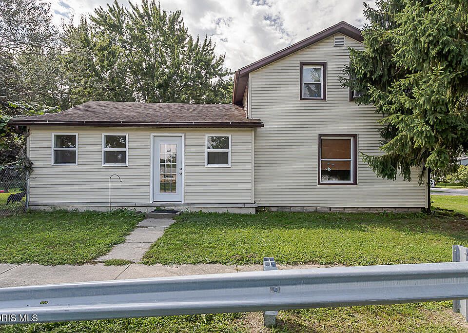 1st image of 11025 Shepler St
