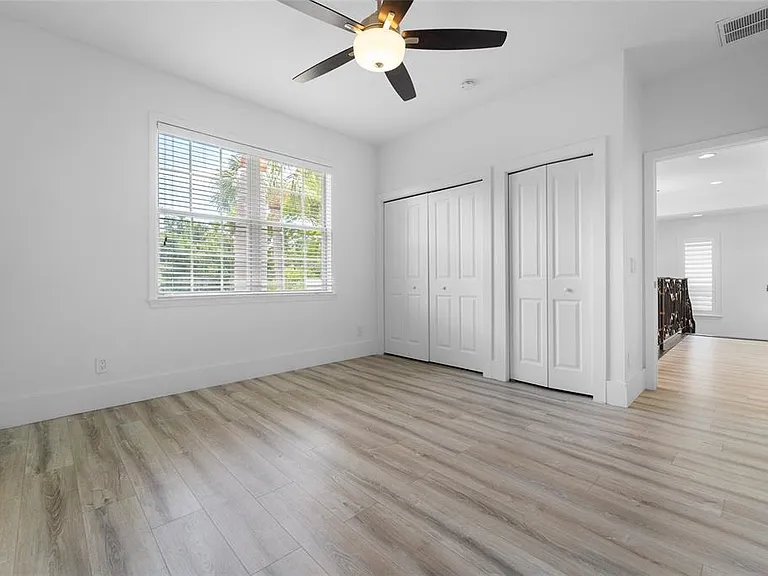 4802 W Beachway Dr — Photo 20
