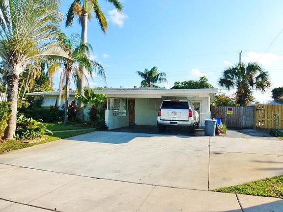 2nd image of 420 Gull Ct