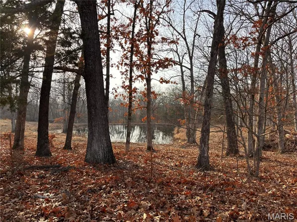 1144 Chester Dr, Wright City, MO 63390