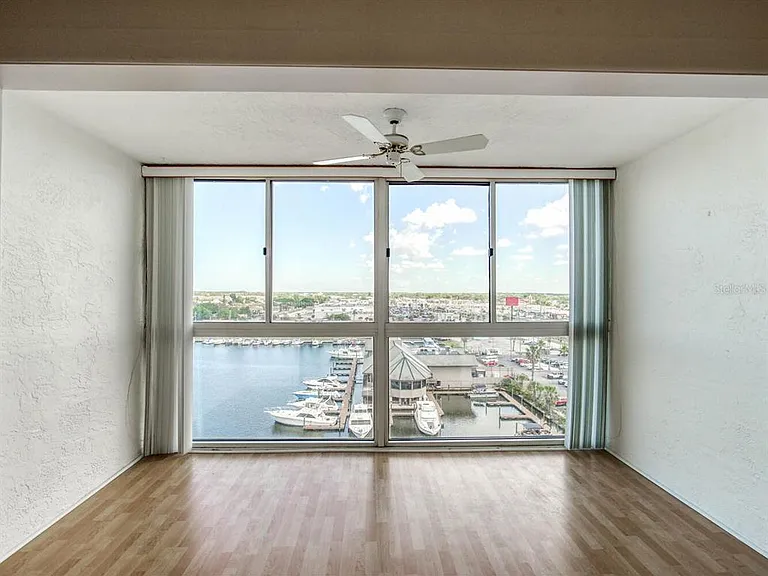 4939 Floramar Ter #912 — Photo 19