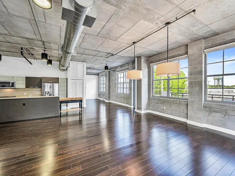 411 NW 1st Ave #202 — Photo 13