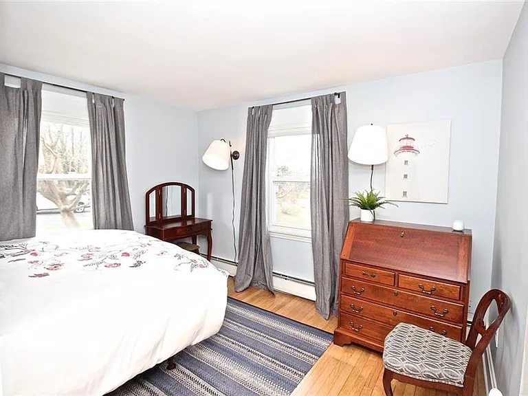 139 Coggeshall Ave — Photo 17