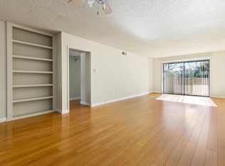 12244 Riverside Dr APT 211, Valley Village, CA 91607