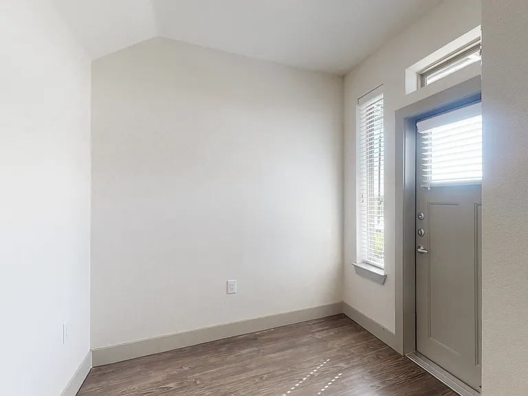 The District At Cypress Waters - Parson's Green — Photo 775