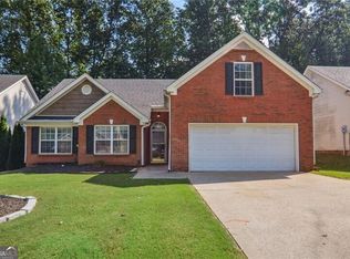2171 Wildcat Cliffs Ln, Lawrenceville, GA 30043