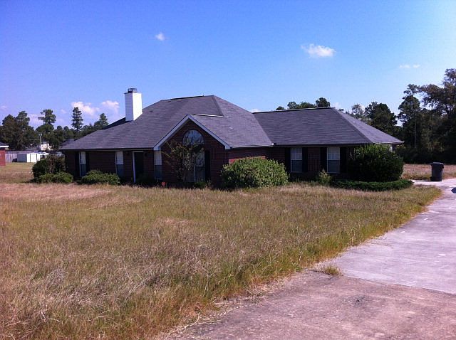 1st image of 216 Garnet Dr S