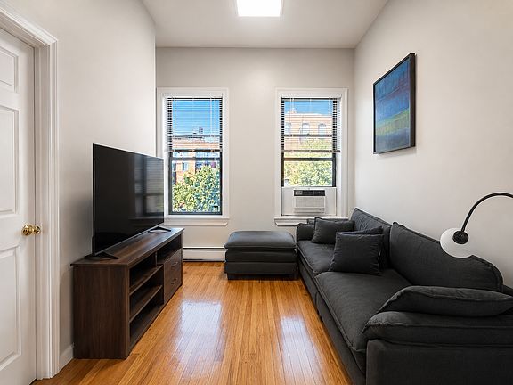 3rd image of 444 W 51st St APT 3F