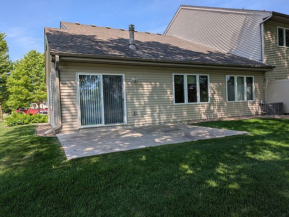 2nd image of 5518 Lachman Ave NE