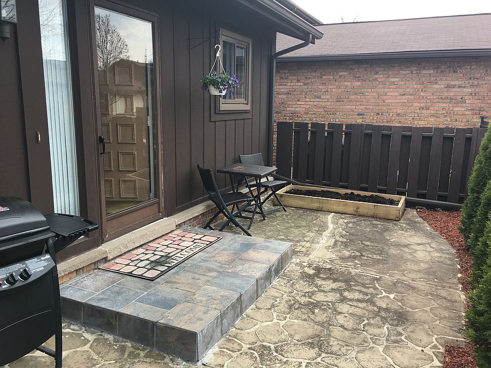 Private patio area