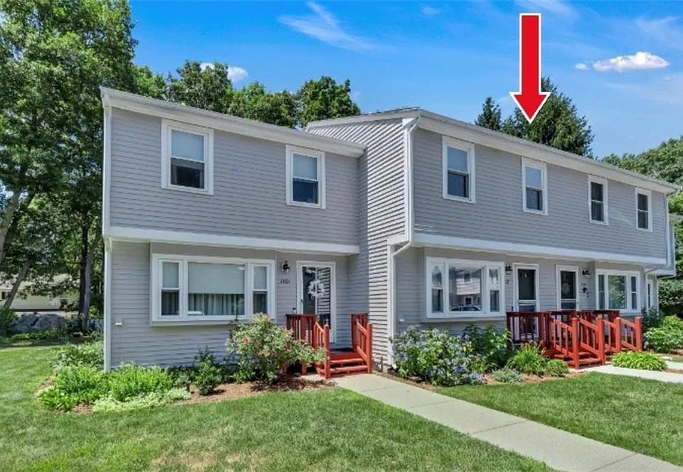1st image of 154 Bear Hill Rd APT 1602