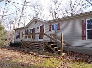 12318 N Ring Ln, Woodlawn, IL 62898