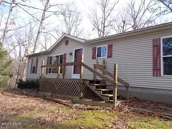 12318 N Ring Ln, Woodlawn, IL 62898