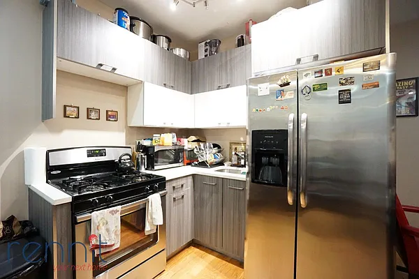 Rented by Rennit Inc. | media 21