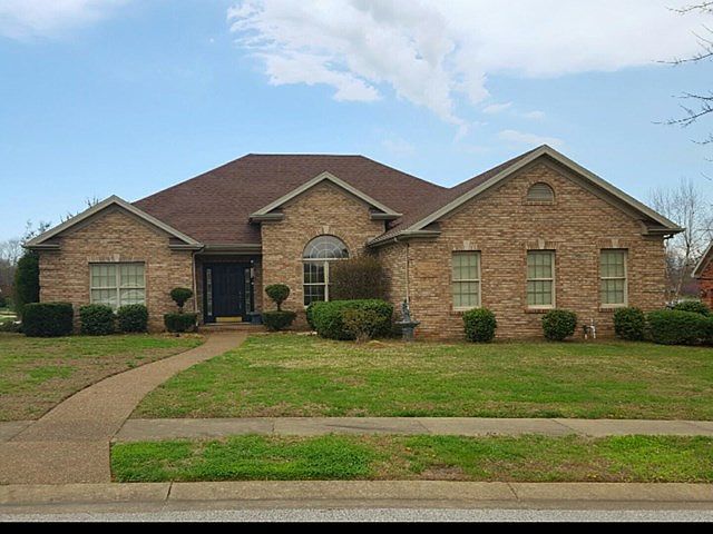 1st image of 4432 Oakhurst Bnd