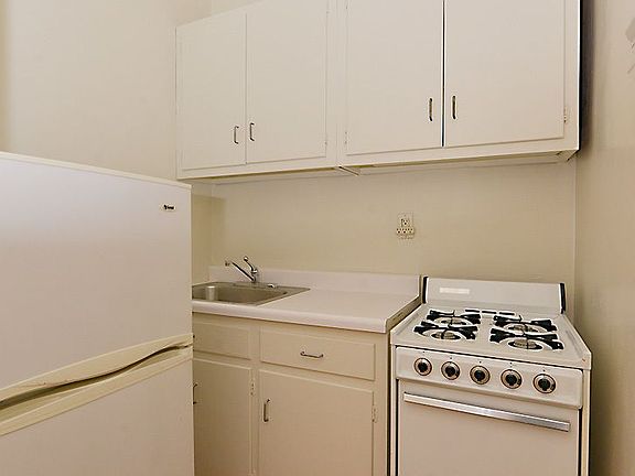 5th image of 495 W End Ave APT 4O