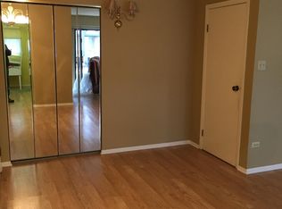 13613 S Lamon Ave #614, Crestwood, IL 60445