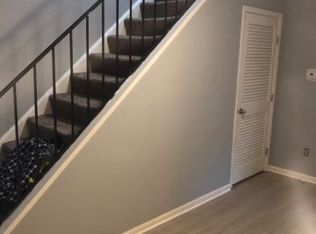 33 Terrace Ct, Carmel, IN