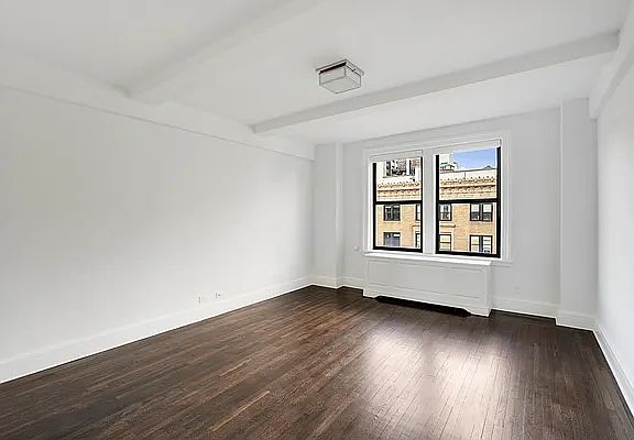 3rd image of 115 W 86th St #3FF