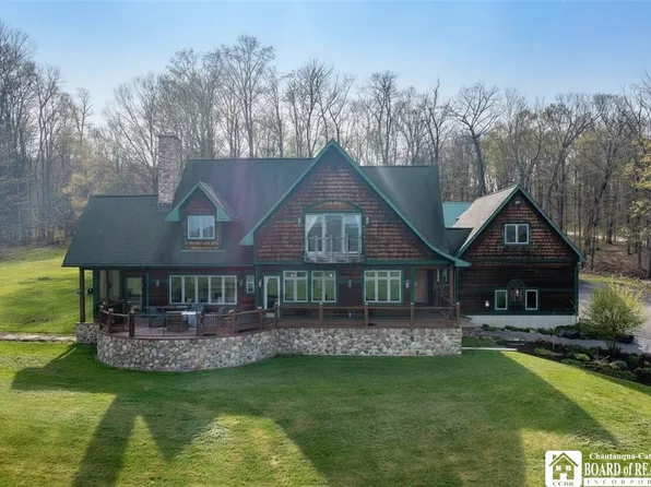 3725 Pickard Rd, Sinclairville, NY 14782
