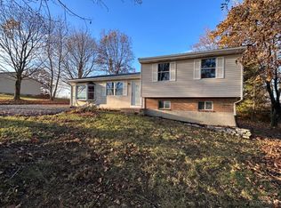 6265 Welcome Rd W, Hillsboro, OH 45133