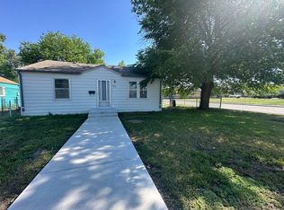 903 E Roosevelt Ave, Riverton, WY 82501