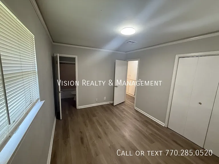 133 Salem Dr — Photo 11