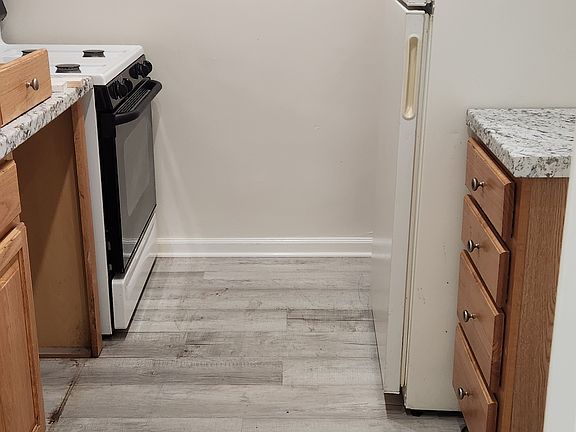 Kitchen will be completed soon. 
Has dishwasher and microwave included.