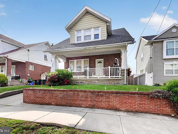 2nd image of 7960 Frontenac St