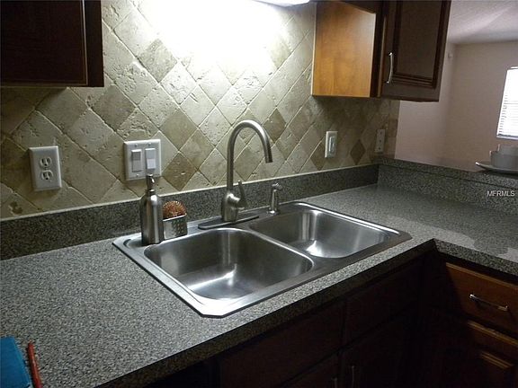 5th image of 1702 Lake Villa Dr
