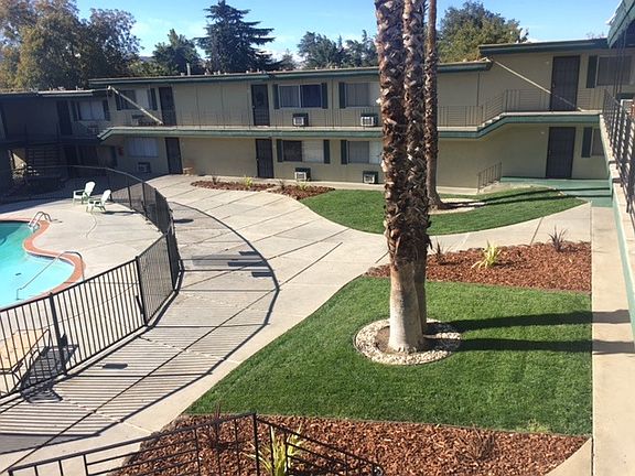 2nd image of 420 Grangnelli Ave APT 17
