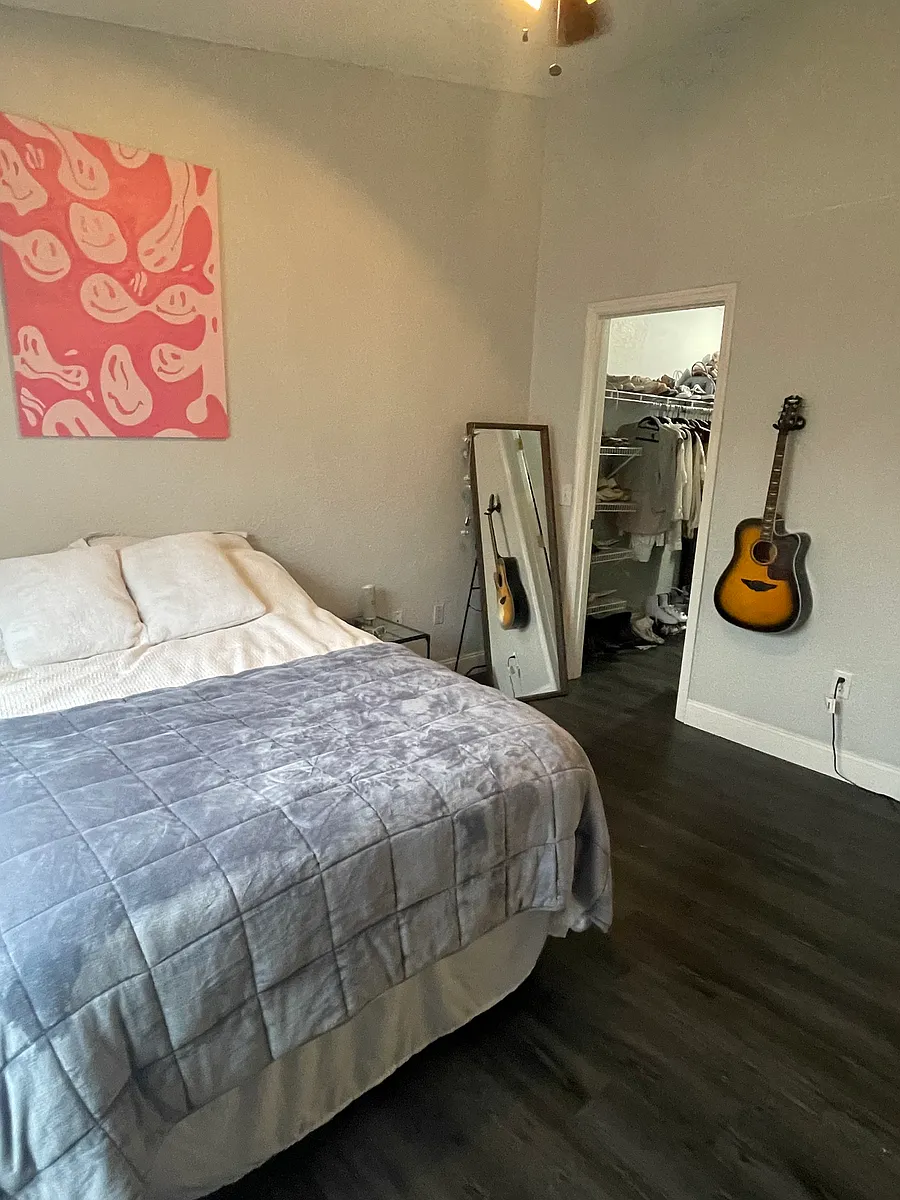 Building Photo - 846 Grand Regency Point #202