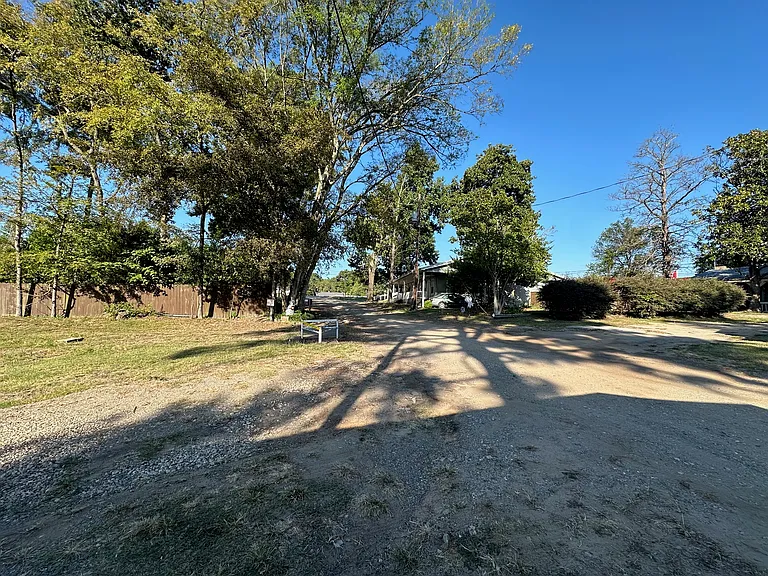 16729 Malibu Dr #23 — Photo 27