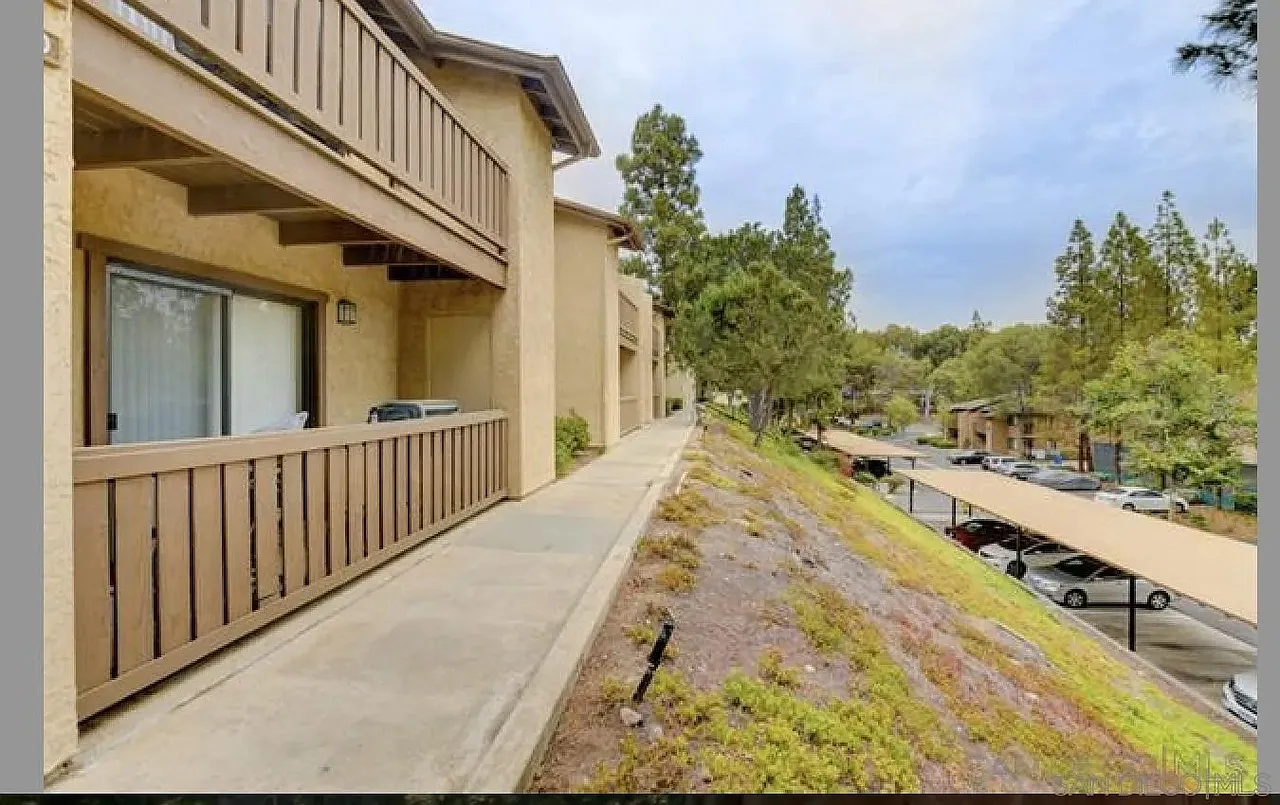 1 bed, 686 sqft, $2,200 — Photo 1